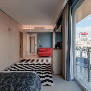 3* Hotel 123 Mainstreet Boutique